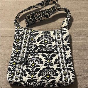 Vera Bradley Black & White medium bag
